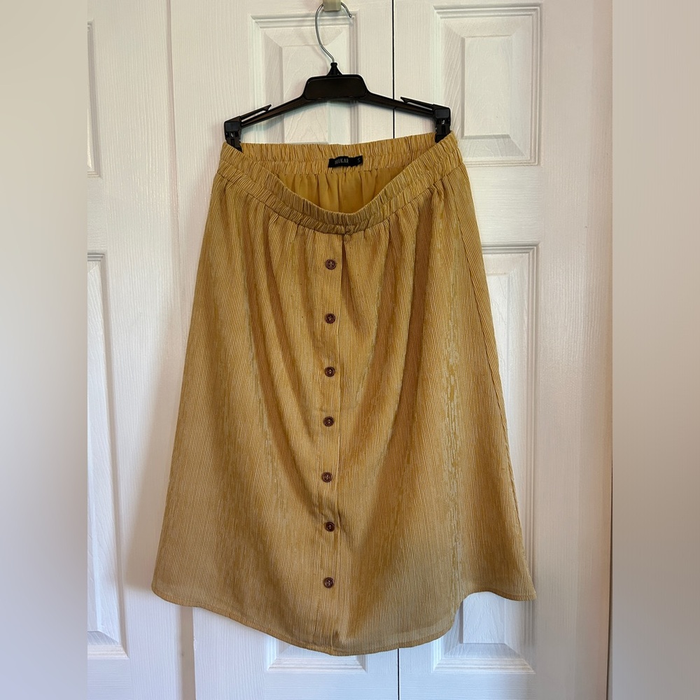 Pinstripe lined skirt